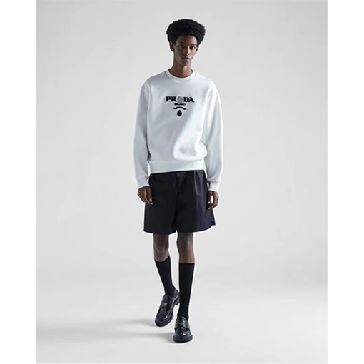 プラダスーパーコピー スウェット長袖 Tシャツ 高品質