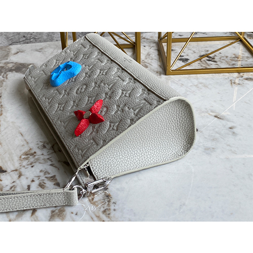 ルイヴィトン 偽物ハンドバッグ  M81556 Sac Tricot  高品質