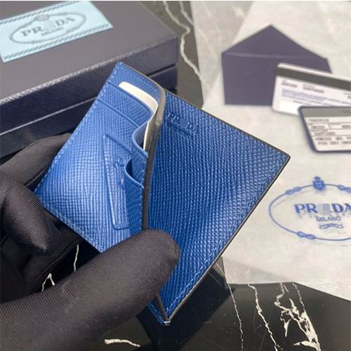 プラダ コピーカードケース  Saffiano   高品質