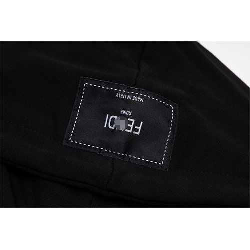 フェンディ フード Tシャツ パーカー偽物