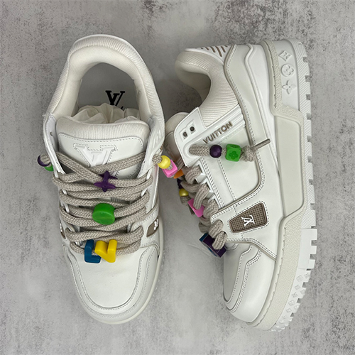 ルイヴィトンスニーカースーパーコピー偽物Trainer 恋人ルック  高品質