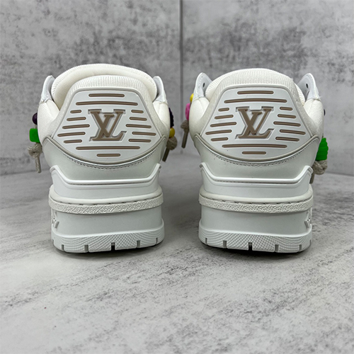 ルイヴィトンスニーカースーパーコピー偽物Trainer 恋人ルック  高品質