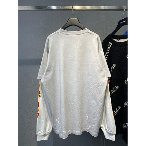 バレンシアガメンズ レディース 長袖Tシャツスーパーコピー