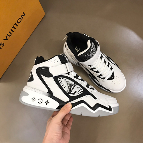 ルイヴィトン 偽物 メンズ スニーカーTrainer 2高品質