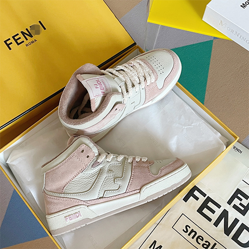 フェンディ メンズ レディース 人気 シューズ 高品質