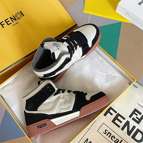 フェンディ メンズ レディース 人気 シューズ 高品質