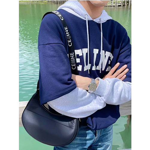 セリーヌ スーパーコピーフード Tシャツ パーカー