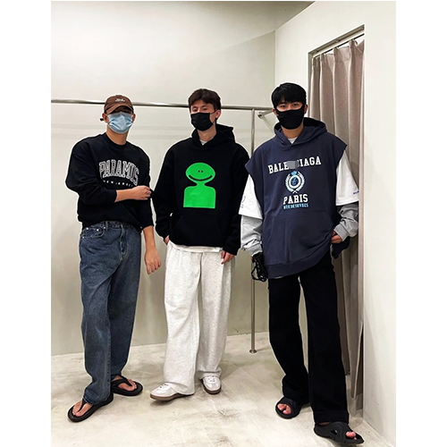 バレンシアガ スーパーコピーメンズ レディース 半袖Tシャツ