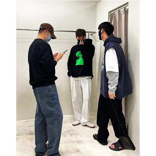 バレンシアガ スーパーコピーメンズ レディース 半袖Tシャツ