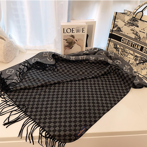 ルイヴィトンコピーニット 超美品 マフラー 高品質