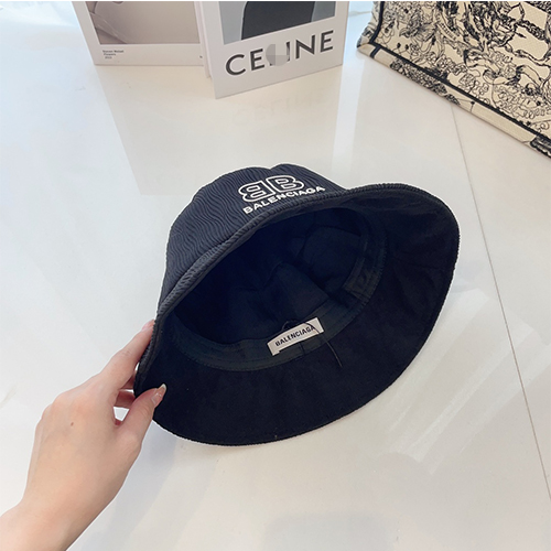 バレンシアガスーパーコピーBB LOGO CAP 帽子