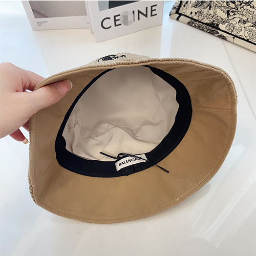 バレンシアガスーパーコピーBB LOGO CAP 帽子