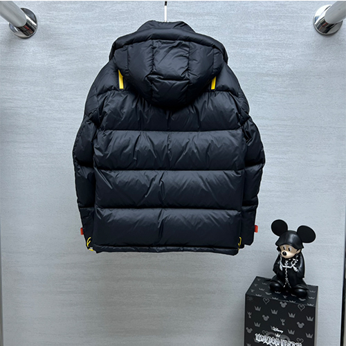 フェンディコピー 秋冬 ダウンジャケット 高品質