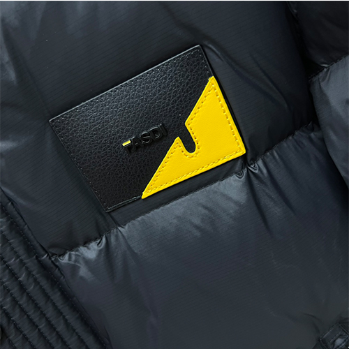 フェンディコピー 秋冬 ダウンジャケット 高品質