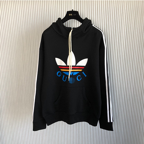 グッチ × アディダス 偽物 コラボフード Tシャツ パーカー 高品質