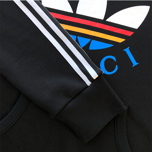 グッチ × アディダス 偽物 コラボフード Tシャツ パーカー 高品質