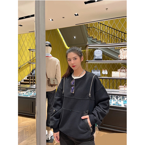 グッチ偽物  長袖　スウェットTシャツ  高品質