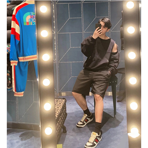 グッチ偽物  長袖　スウェットTシャツ  高品質
