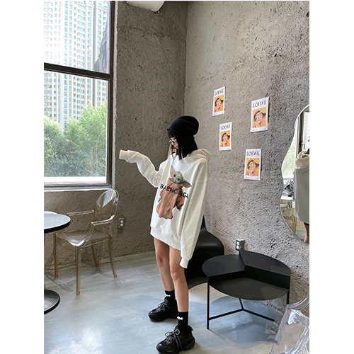 バレンシアガスーパーコピー フード Tシャツ パーカー