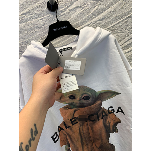 バレンシアガスーパーコピー フード Tシャツ パーカー