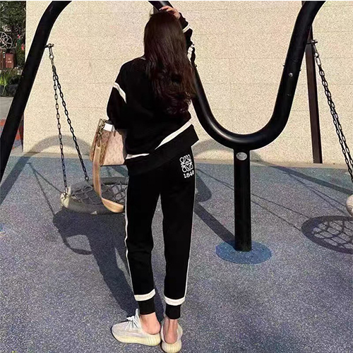 ロエベスーパーコピー 長袖 スウェットTシャツ