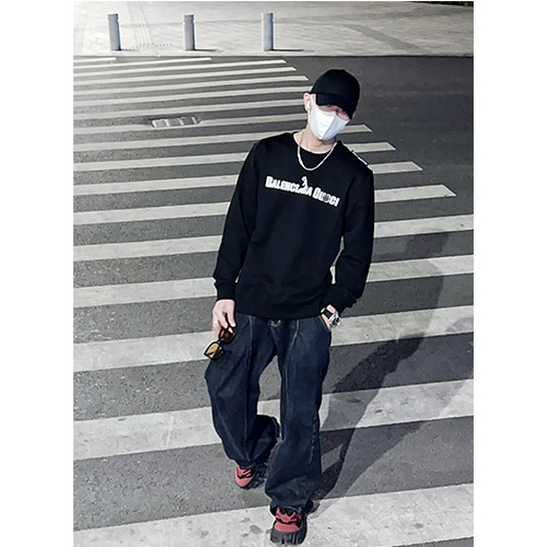バレンシアガ × グッチ コラボ 偽物  長袖　スウェットTシャツ