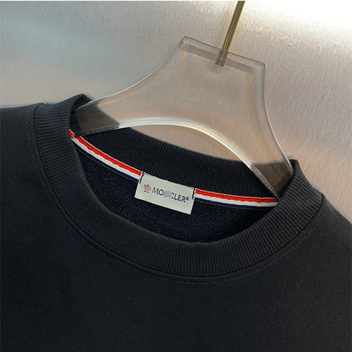 モンクレール 偽物 長袖 スウェットTシャツ