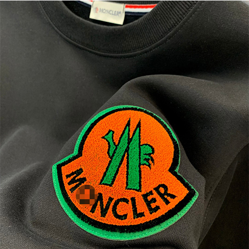 モンクレール 偽物 長袖 スウェットTシャツ