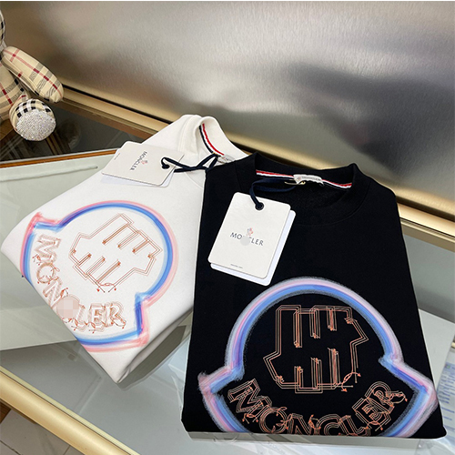 モンクレール スーパーコピー  長袖　スウェットTシャツ