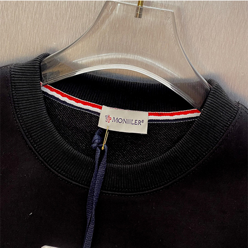 モンクレール 偽物 長袖 スウェットTシャツ