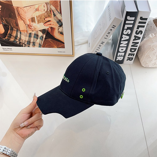 バレンシアガスーパーコピー CAP 帽子