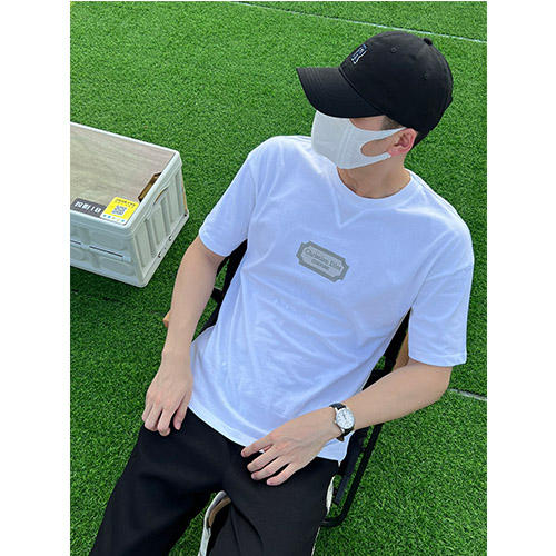 ディオールスーパーコピー 半袖 Tシャツの通販
