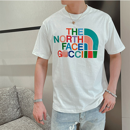 グッチ × アディダス スーパーコピー  半袖 Tシャツの通販  