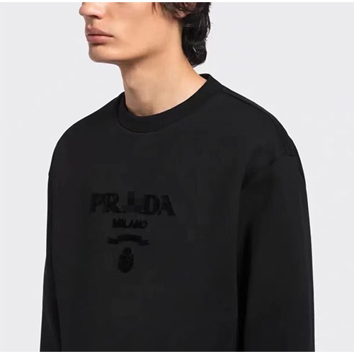 プラダスーパーコピー 長袖　スウェットTシャツ