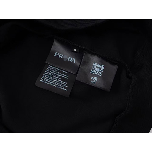 プラダスーパーコピー 長袖　スウェットTシャツ