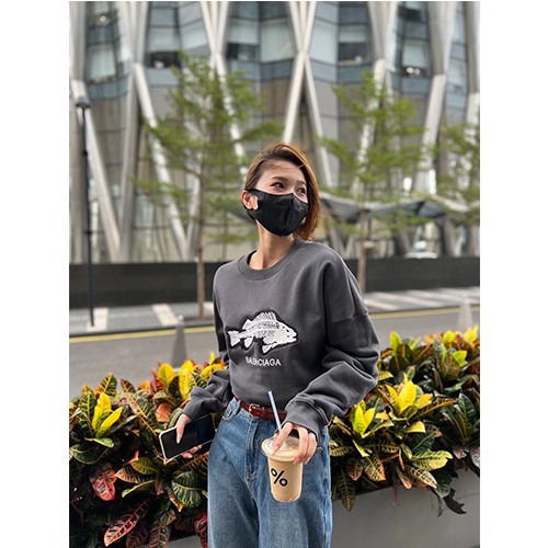 バレンシアガスーパーコピー 長袖 スウェットTシャツ