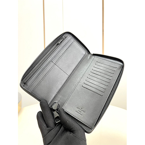 ルイヴィトン偽物 ファスナ付き 長財布 M69979 Zippy Wallet Vertical