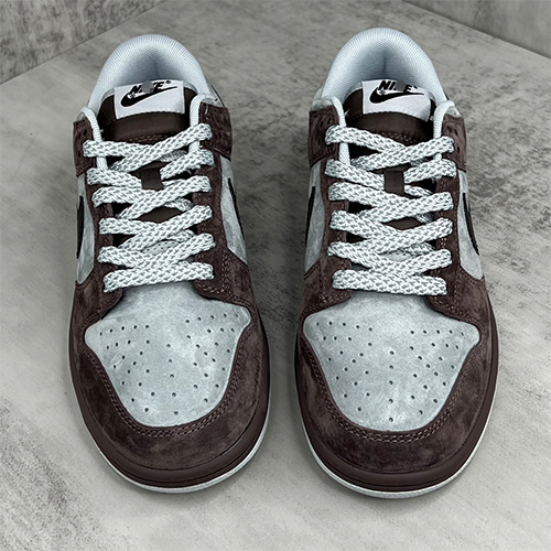 ナイキ偽物 スニーカーの通販　Otomo Katsuhiro×Dunk Low  