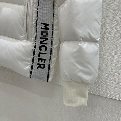 モンクレール偽物 Lunetiere ダウンジャケット 高品質