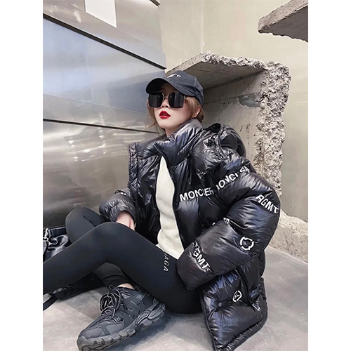モンクレールコピーダウンジャケット MONCLERロゴ高品質
