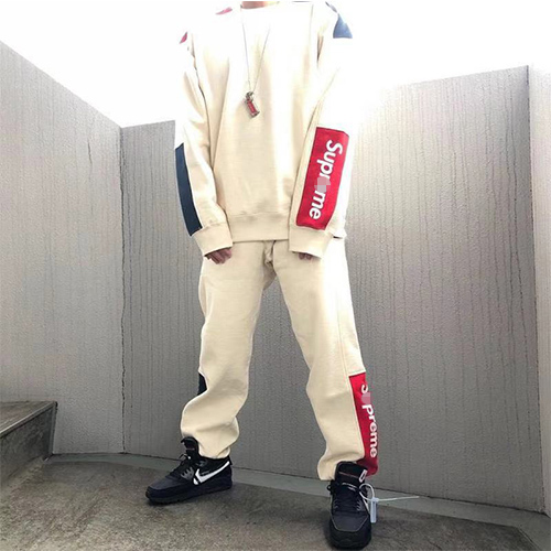 シュプリーム スウェット長袖 Tシャツ ♧ 袖supreme字ロゴ ♧ 単色 ♧ セットアイテム ♧