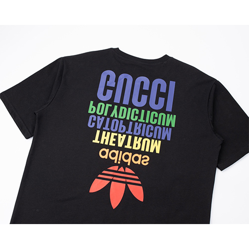 グッチ コラボ アディダスコピー  ♡  メンズレディース 半袖 Tシャツの通販 ♡