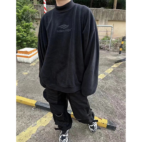 バレンシアガ服コピー  スウェット長袖 Tシャツ ♡ S~L ♡  オーバーSIZE  ♡ 単色  ♡