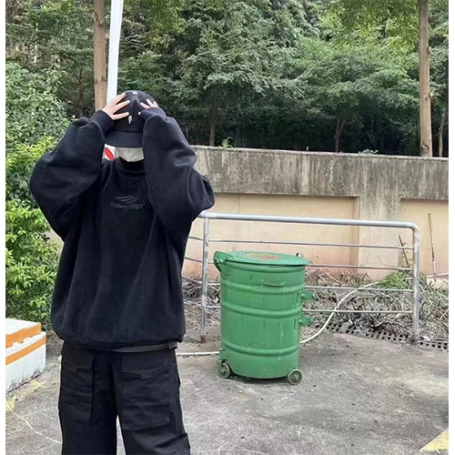 バレンシアガ服コピー  スウェット長袖 Tシャツ ♡ S~L ♡  オーバーSIZE  ♡ 単色  ♡
