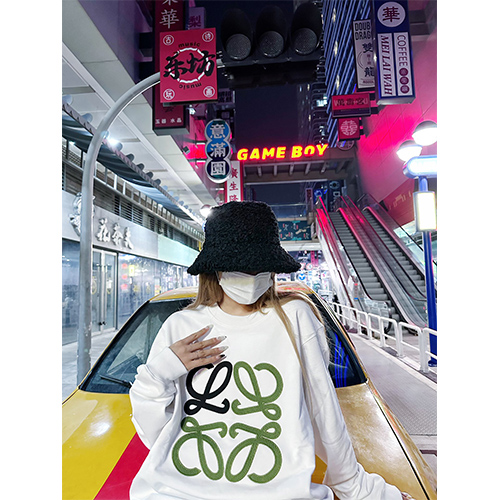 【入手困難✨】ロエベ服コピー スウェットTシャツ   ♡   2カラー ♡  ＸＳ～Ｌ  ♡  すぐ品切れになる商品の一つ   ♡