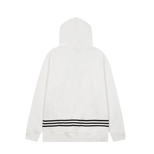 【22新作✨】グッチ ×アディダス コラボの限定商品  ♡   XS~L  ♡   ホワイトパーカー  ♡　adidas GUCCIロゴプリント  ♡