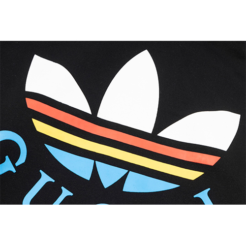 【大人気✨】 グッチ × アディダス  ♡    コラボの限定商品   ♡    パーカー   ♡    XS～Ｌ  ♡