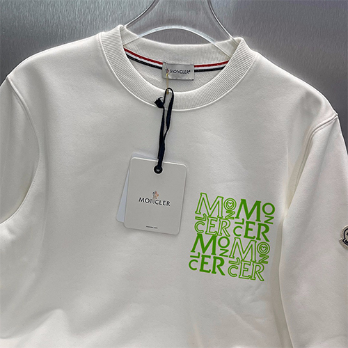 モンクレールコピー  長袖 スウェットTシャツ高品質　  ♡　ブラック＆ホワイト　♡