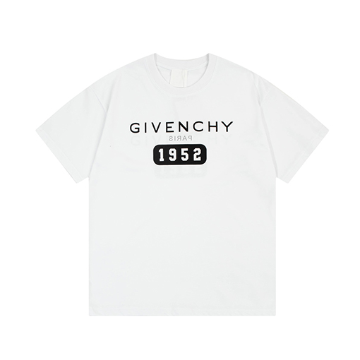 ジバンシイ偽物  高品質 半袖 Tシャツの通販    ♡  GIVENCHYマーク   ♡  ブラック・ホワイト　 ♡