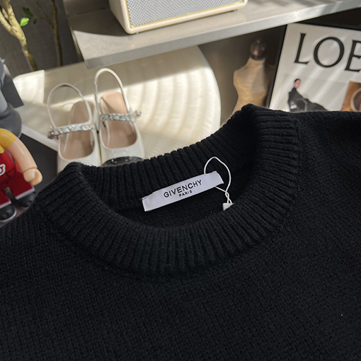 ジバンシイ高品質  ニット& セーター    ♡    個性あふれるロゴ    ♡    ブラック・グレー   ♡  ＸＳ～Ｌ  ♡